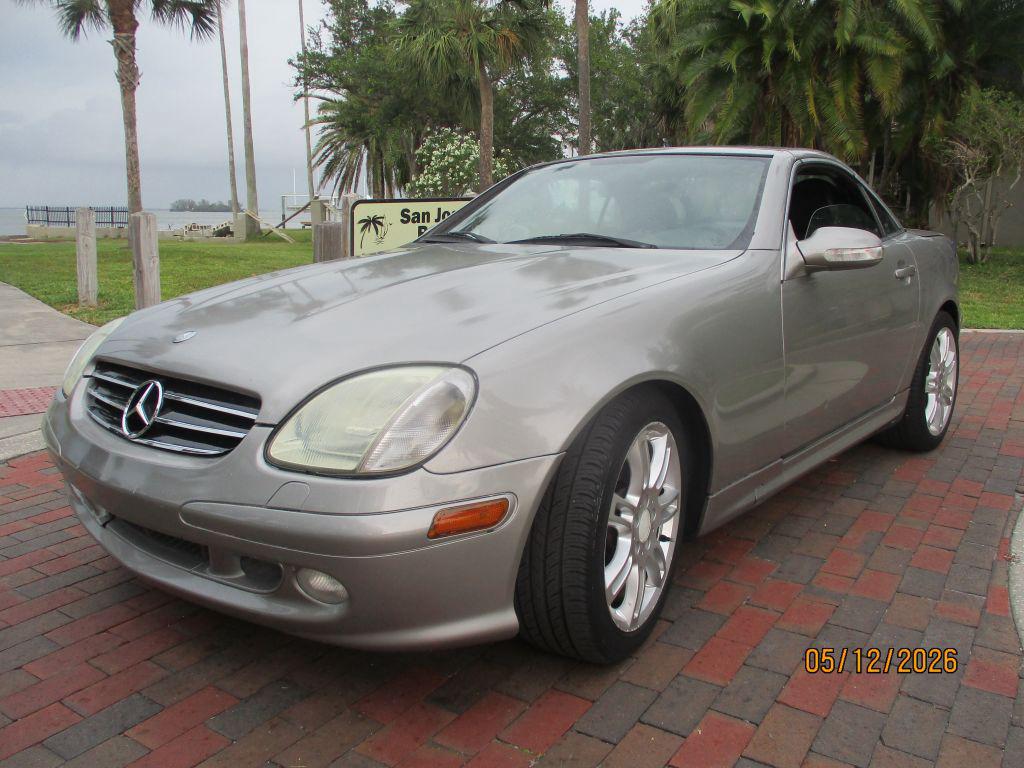 2004 Mercedes-Benz SLK SLK320's photo