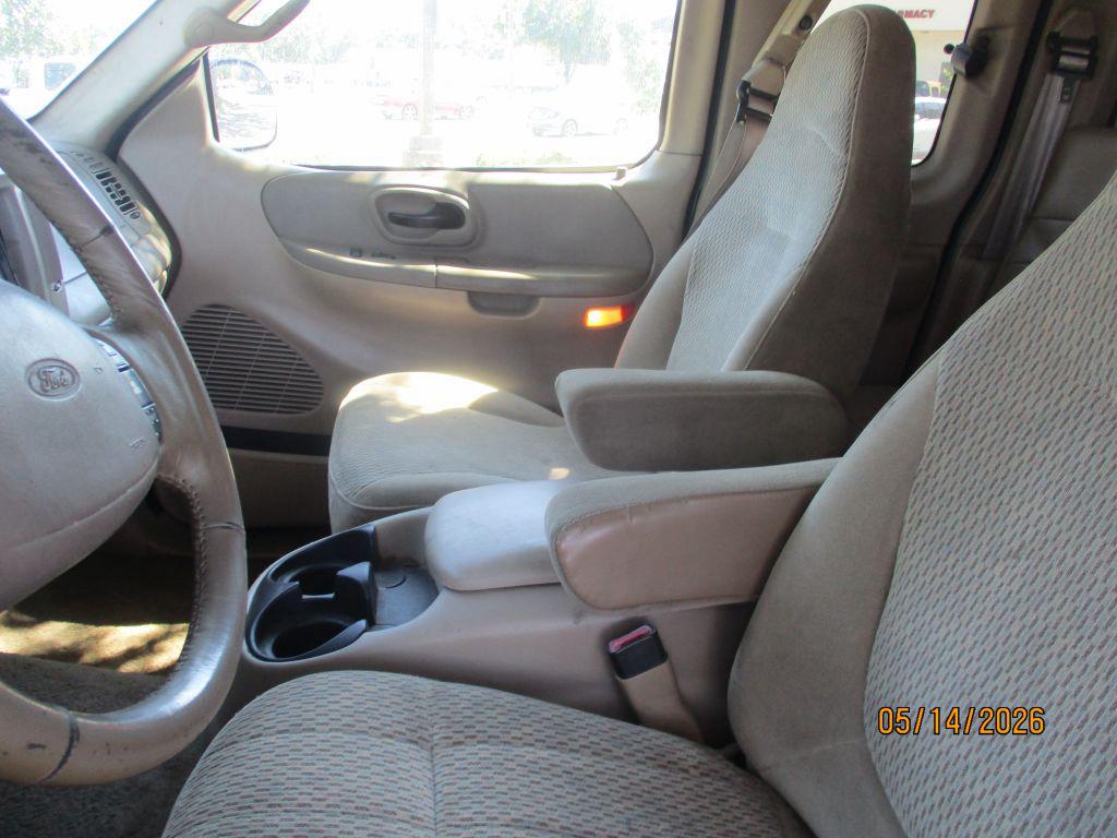 2001 Ford F-150 XL - Photo 7
