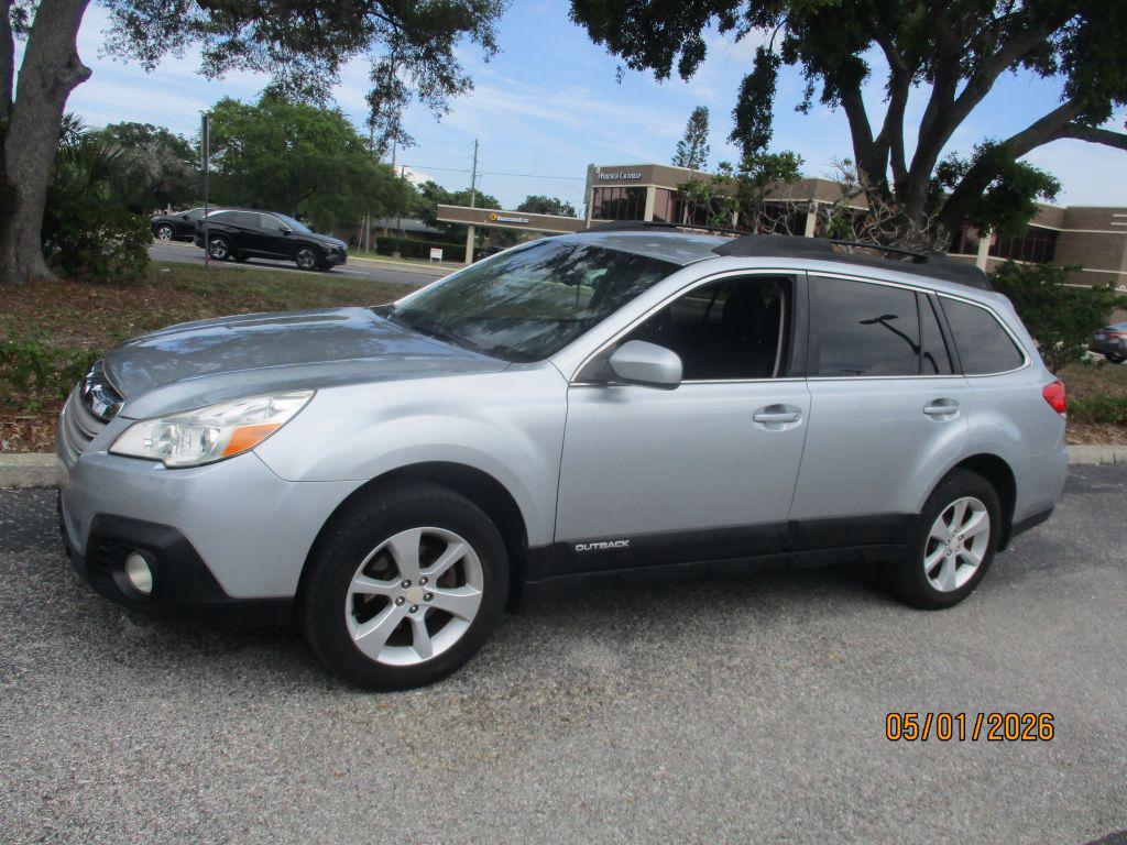 2013 Subaru Outback Premium