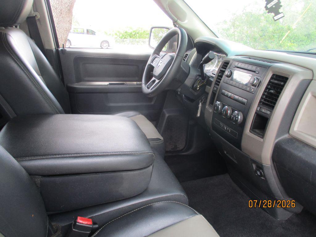 2012 RAM Ram 1500 Pickup ST - Photo 9